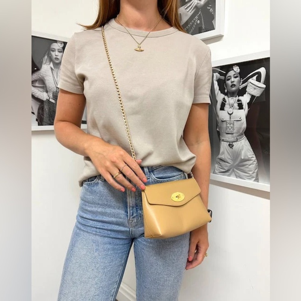 ❌❌SOLD ❌❌MULBERRY Darley Pouch in Navy Blue - Picture 10 of 11